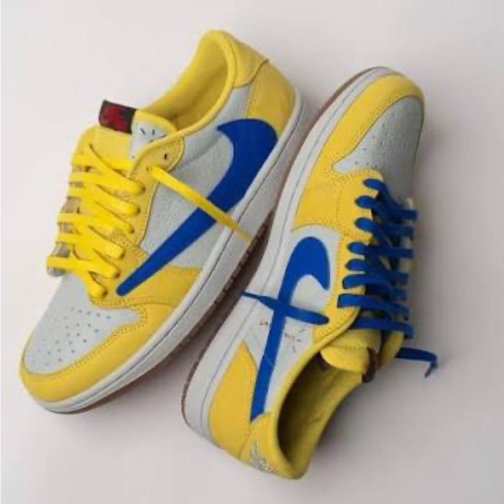Nike Travis Scott Air Jordan 1 low Canary